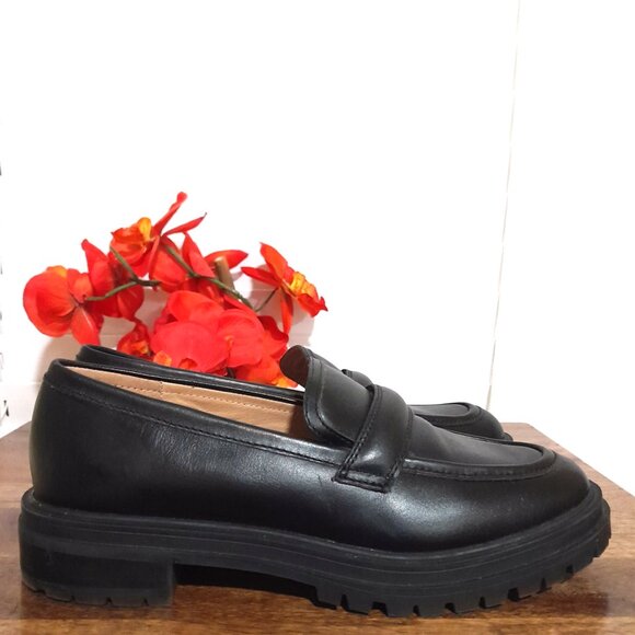 SOLD🔴🔴🔴🔴🔴🔴Madewell Women's Black Leather Lugged Slip On Loafer 8.5 - Picture 2 of 11